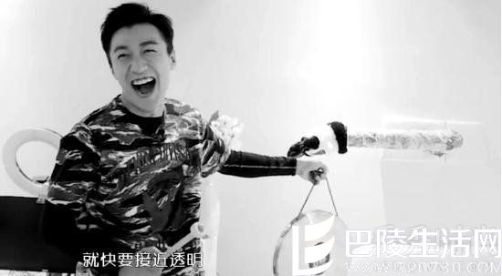 用微笑感染每一个人