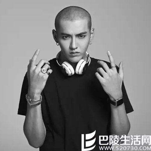 吴亦凡 吴亦凡