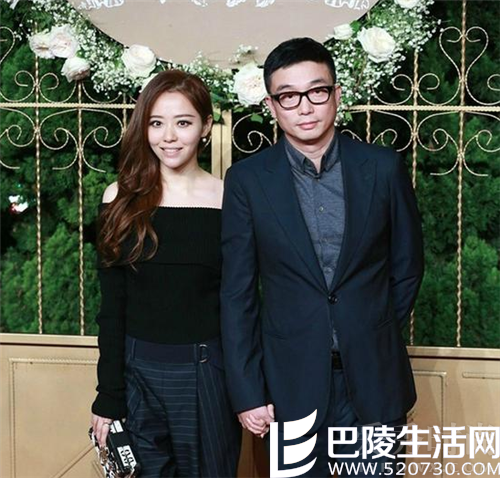 张靓颖冯柯牵手 张靓颖冯柯牵手