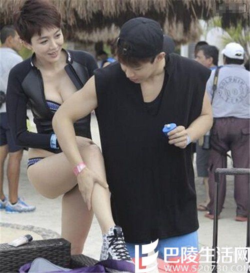 刘宪华摸姜妍腿 刘宪华摸姜妍腿