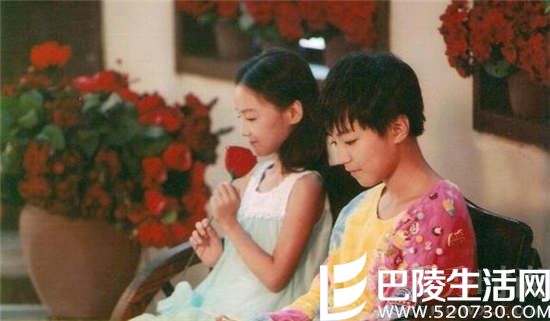 TFBOYS王俊凯和贺爱琦 TFBOYS王俊凯和贺爱琦