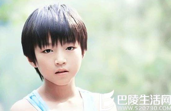TFBOYS王俊凯小时候照片