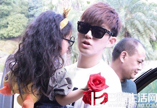 董力阿拉蕾 董力阿拉蕾