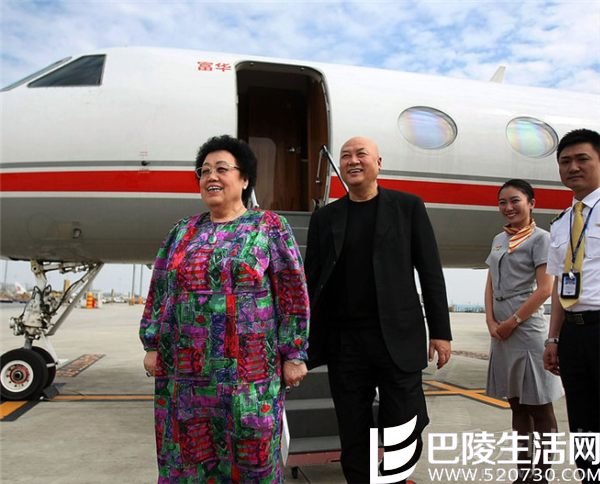 迟重瑞陈丽华霸气 迟重瑞陈丽华霸气