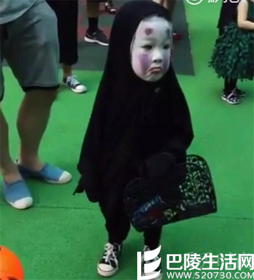 小孩灵魂cos无脸男