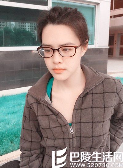 钟丽缇大女儿曾去西藏