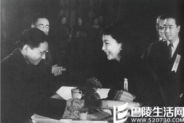 夏梦惊艳 夏梦惊艳