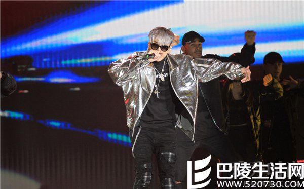 吴亦凡热舞 吴亦凡热舞