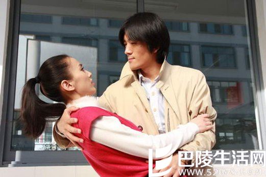 杨子黄圣依拥抱 杨子黄圣依拥抱