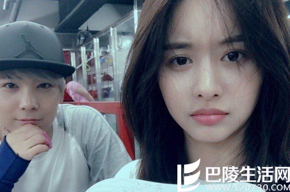 李洪基韩宝凛自拍照