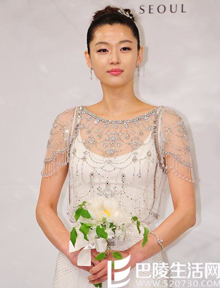 全智贤结婚记者会现场照