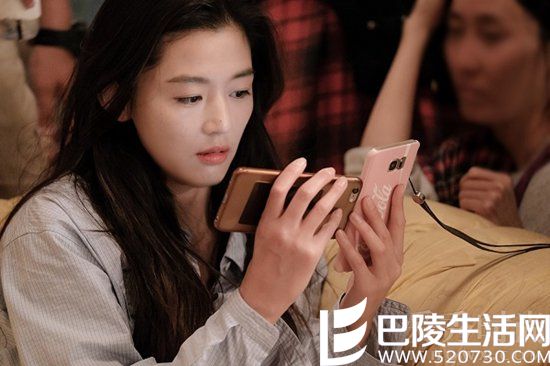 全智贤电视剧《蓝色大海的传说》剧照