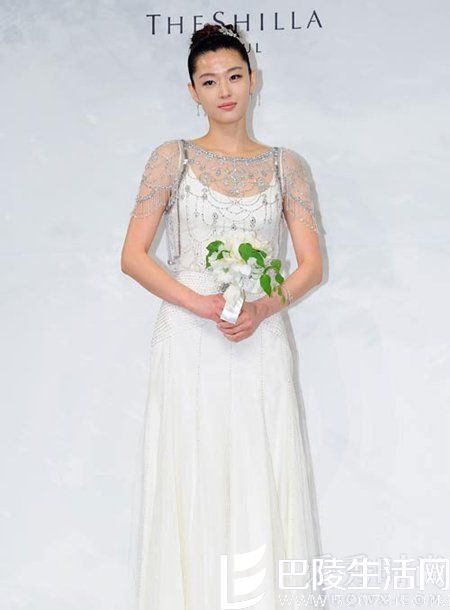 全智贤出席记者会