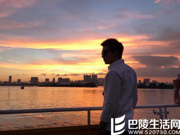 邱泽希望网友不要按赞 邱泽希望网友不要按赞