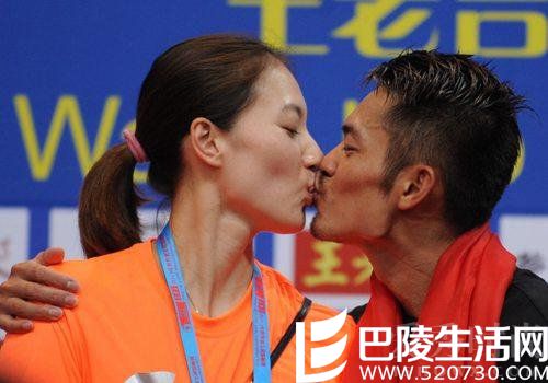 林丹谢杏芳接吻