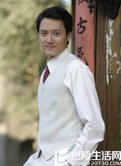 冯绍峰演过的电视剧之《夜深沉》