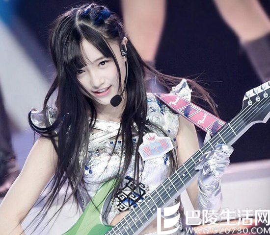 费沁源唱歌 费沁源唱歌