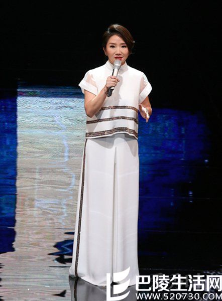 陶晶莹一人主持金马奖