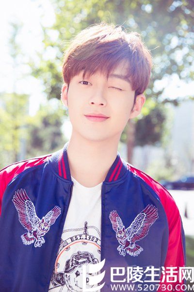 董力帅照 董力帅照