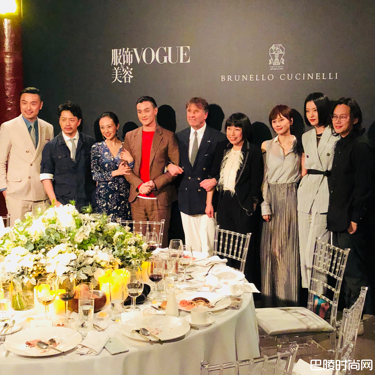 周一围晚宴照片