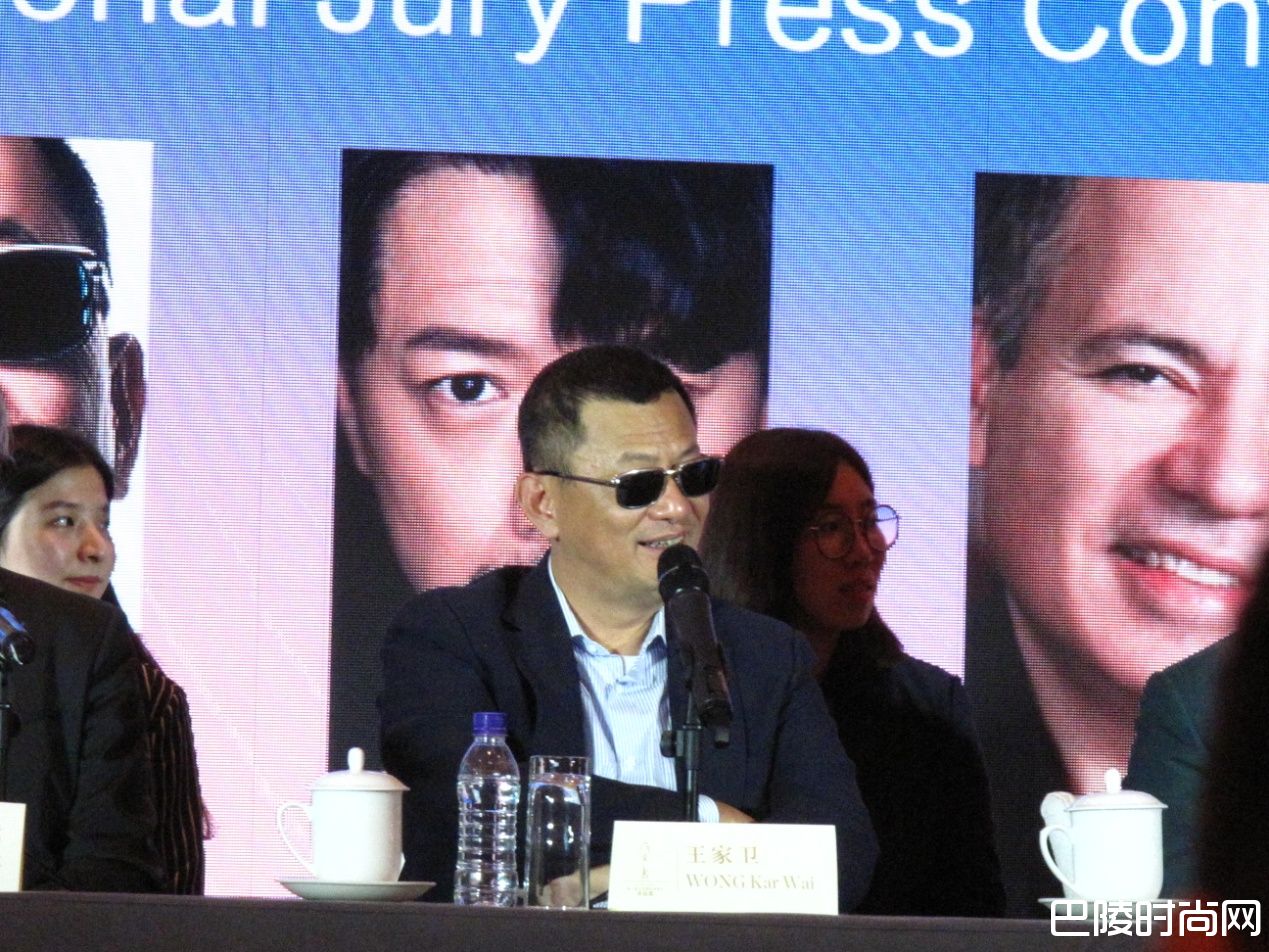 王家卫现场照片