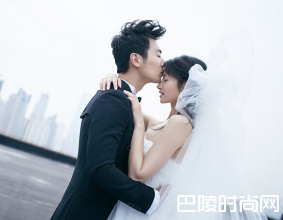 朱亚文沈佳妮结婚照