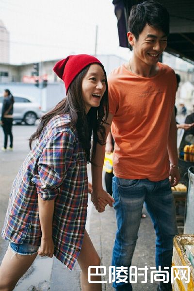 朱亚文沈佳妮生活照