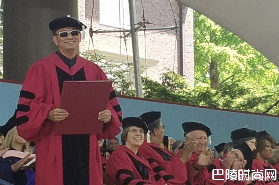 王家卫荣誉博士