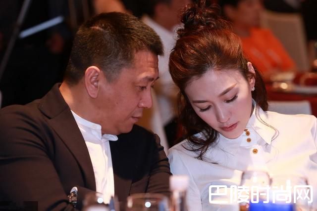 李小冉和老公图片