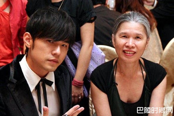 周杰伦和母亲叶惠美