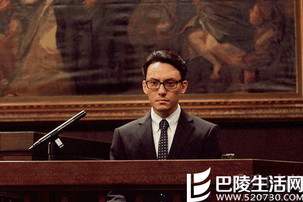 张震被告上法庭