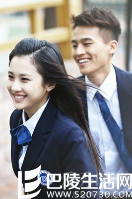 人气偶像 首度谈情