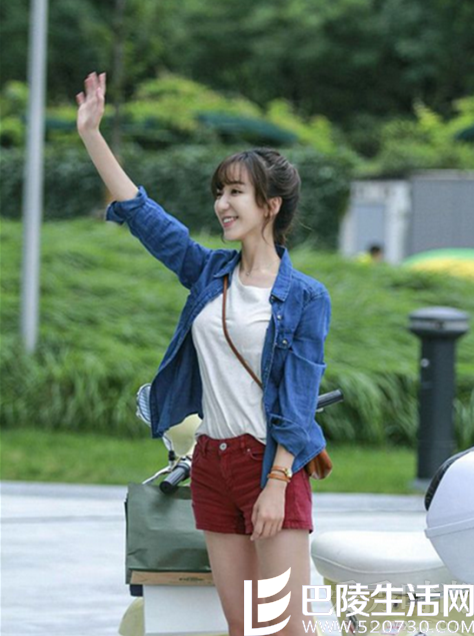 娄艺潇饰演方梓妍