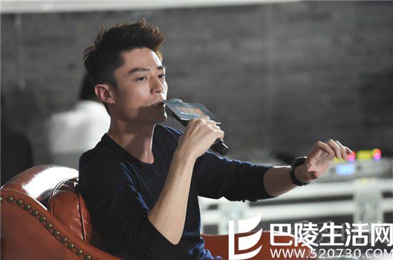 霍建华坦言像小孩