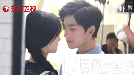 现场的工作人员都被甜酥 现场的工作人员都被甜酥