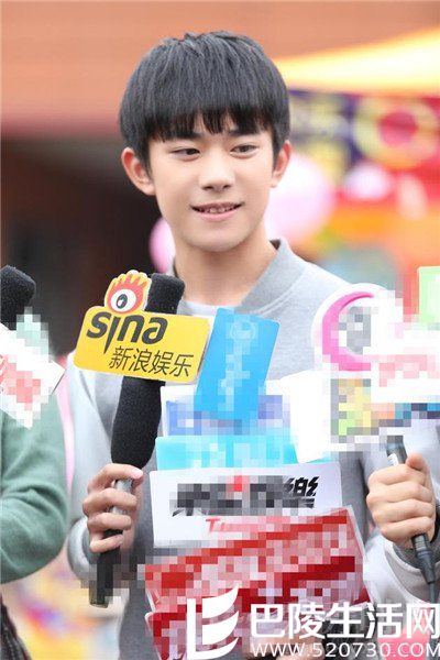 TFBOYS易烊千玺 TFBOYS易烊千玺