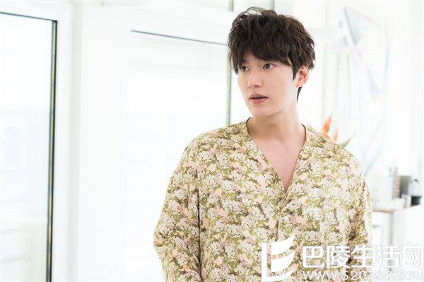 《蓝色大海的传说》李敏镐剧照