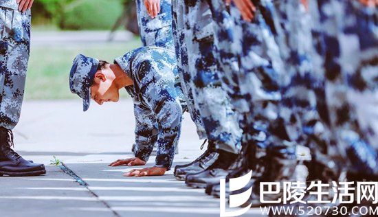 黄子韬陷入了“挖坑自埋”的处境 黄子韬陷入了“挖坑自埋”的处境