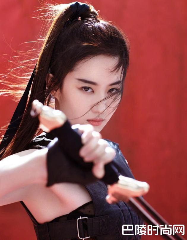 李亦非造型照片