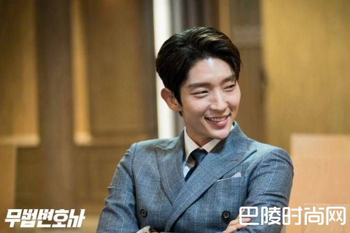 武法律师韩剧剧照