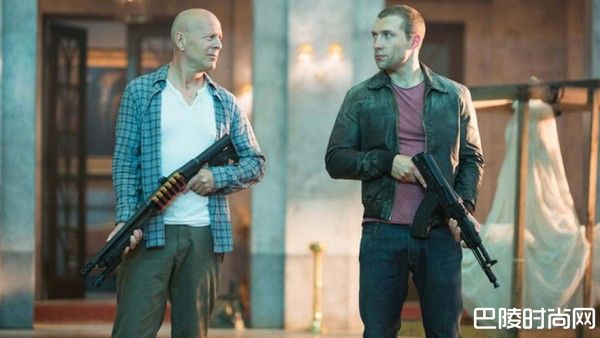 布鲁斯威利斯剧照