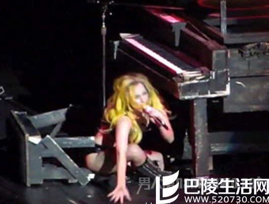 Lady Gaga人仰马翻