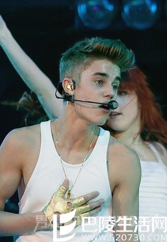 贾斯汀比伯演唱会 贾斯汀比伯演唱会