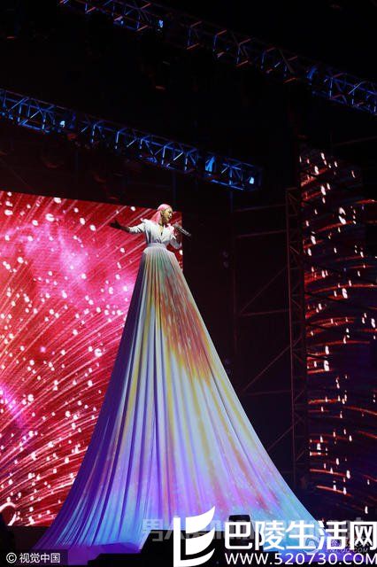 何洁腿长20米 何洁腿长20米