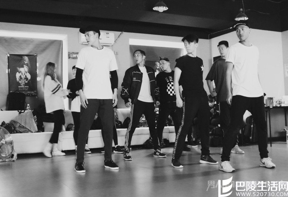 陈伟霆南京巡演开启