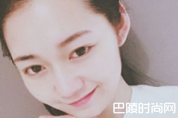 段奥娟抖音照片