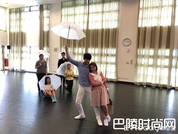 舞台剧彩排照片