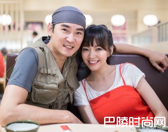 焦曼婷与爸爸照片