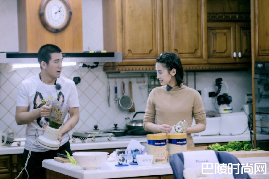 黄圣依埋怨老公照片