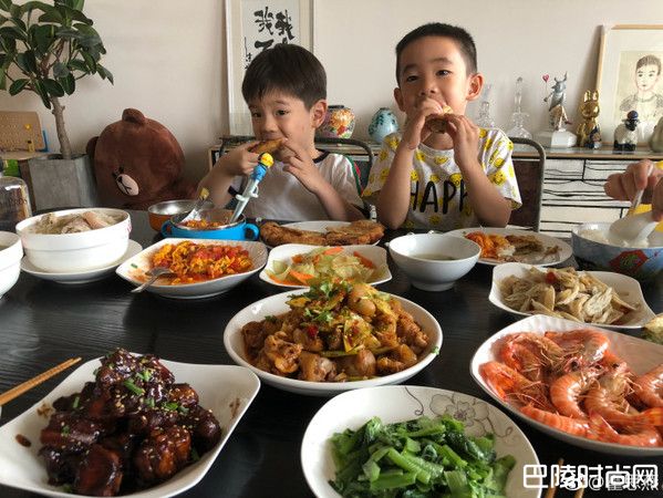 陈小春儿子照片